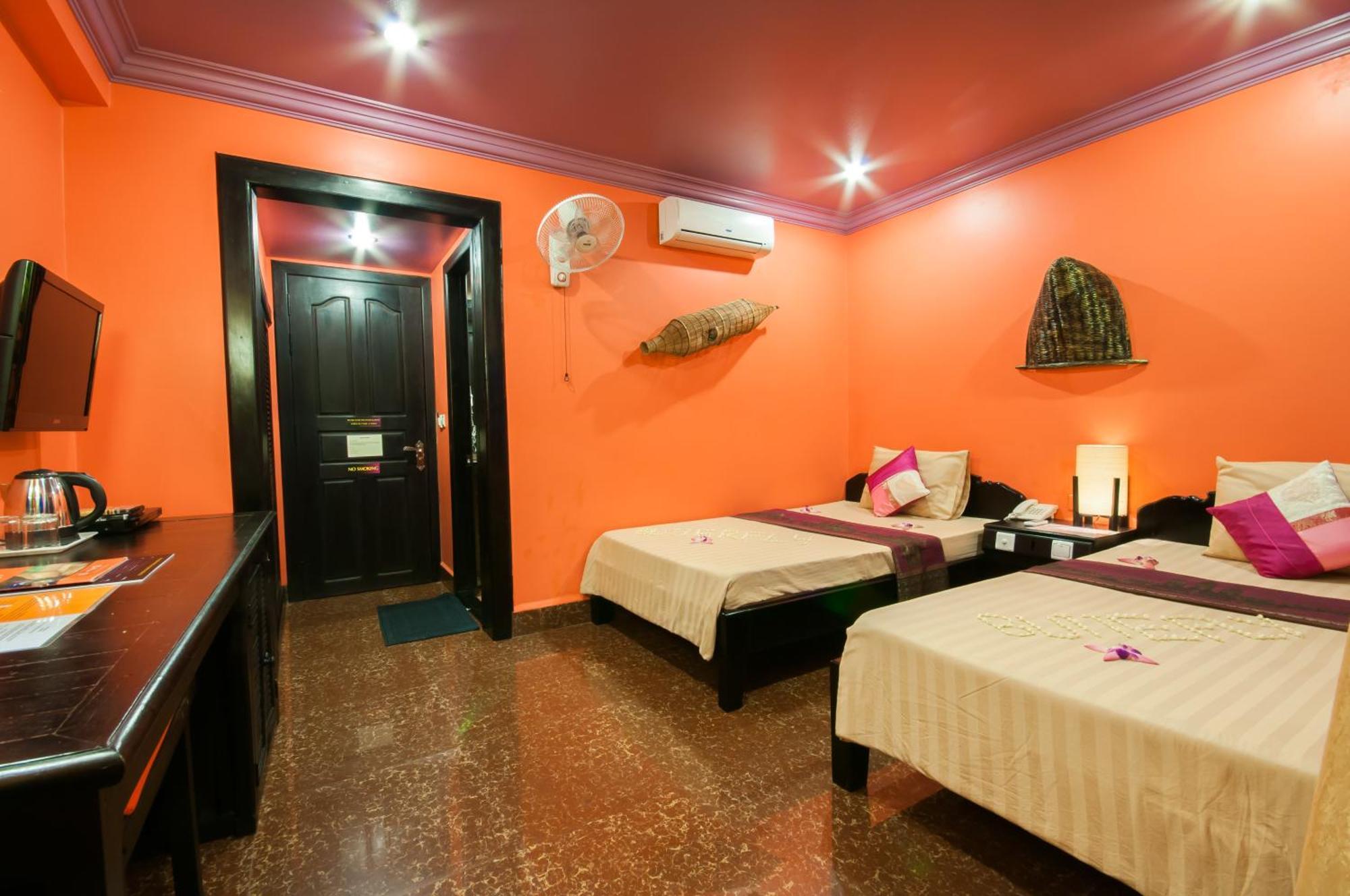 Golden Butterfly Villa Сиемрип Экстерьер фото
