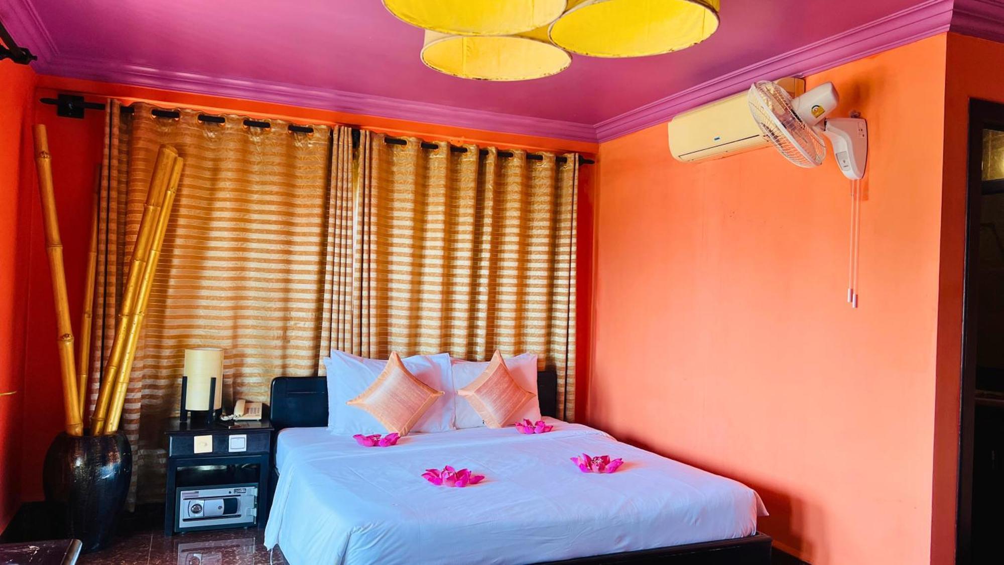 Golden Butterfly Villa Сиемрип Экстерьер фото